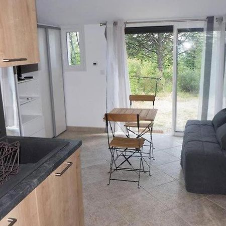 Villa La Lurette, Appartement Et Studio Saint-Etienne-les-Orgues Exterior photo
